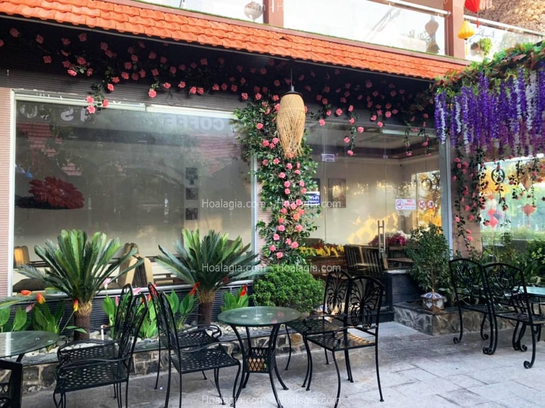 decor hoa hồng leo giả
