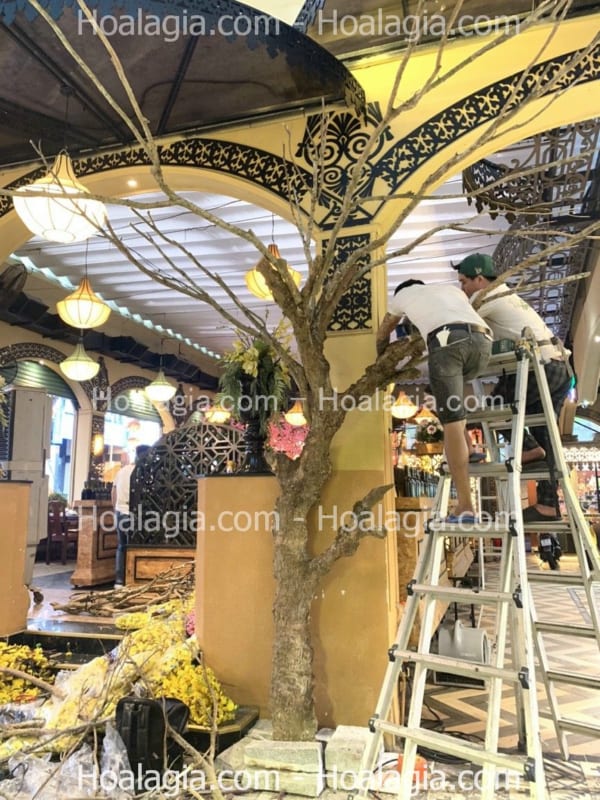 decor cây giả quán trà sữa